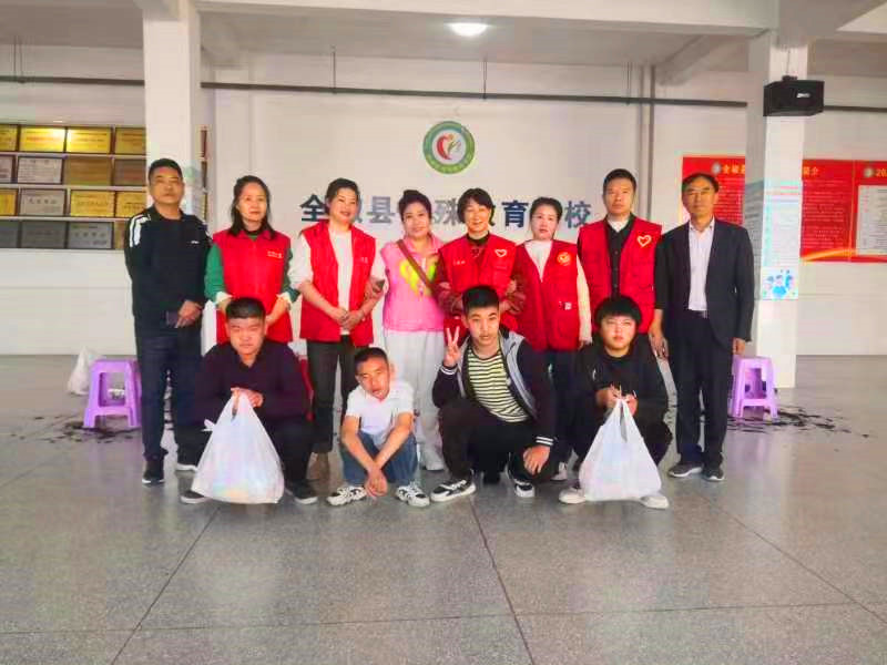 襄河鎮：愛心義剪傳真情 志愿服務暖人心